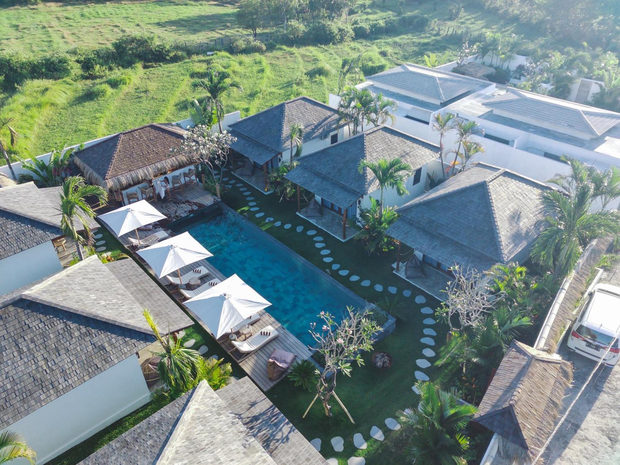 Ehoa Bali Nyanyi Boutique Hotel - In Front Of Entrance To Nuanu Tanah Lot Zewnętrze zdjęcie