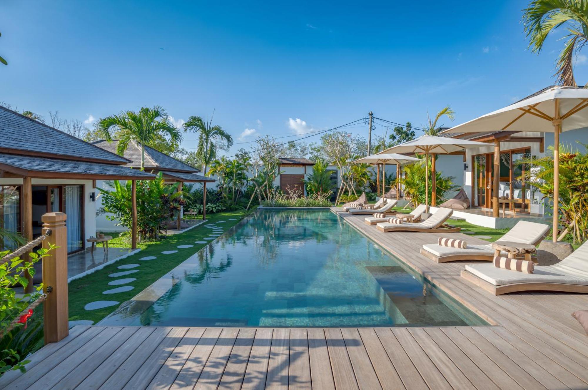 Ehoa Bali Nyanyi Boutique Hotel - In Front Of Entrance To Nuanu Tanah Lot Zewnętrze zdjęcie